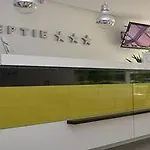 ホテル Favorit
