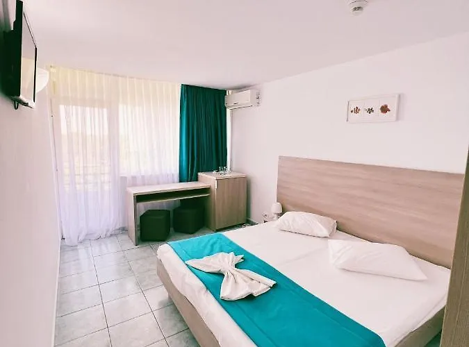 Ξενοδοχείο Favorit 3*