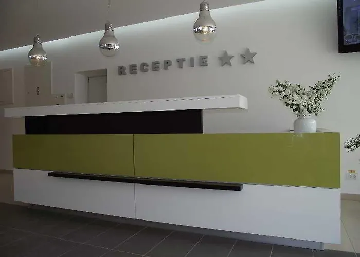 Favorit Ξενοδοχείο