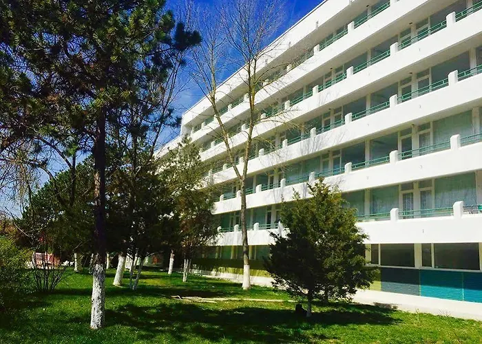 Ξενοδοχείο Favorit 3*