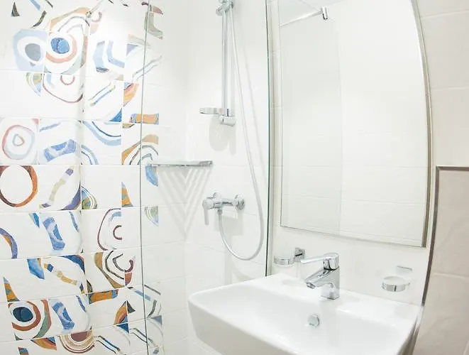 Ξενοδοχείο Favorit 3*